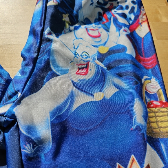 Disney Evil Queen Shiny Blue Tone Leggings No Size Tag Seems Size XS - Picture 2 of 9